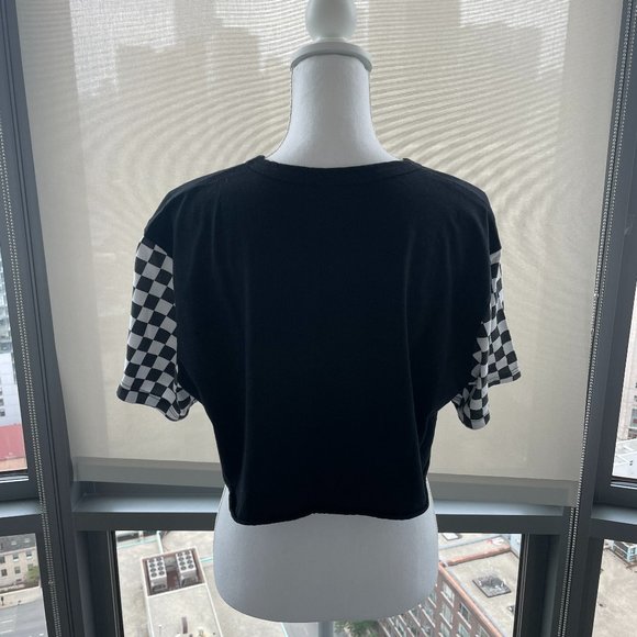 Emma & Sam Black tshirt crop top with checker sleeves - Picture 6 of 7